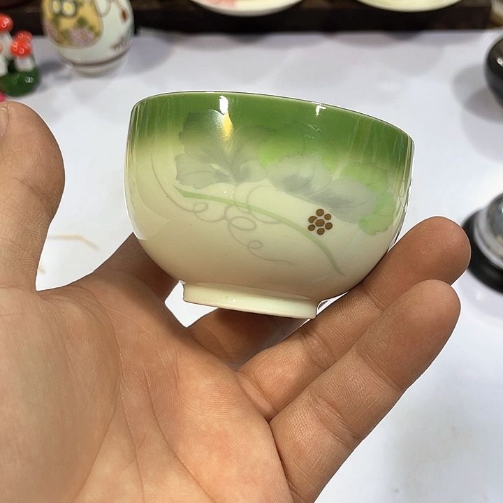 瓷片背背飞贝贝贝贝