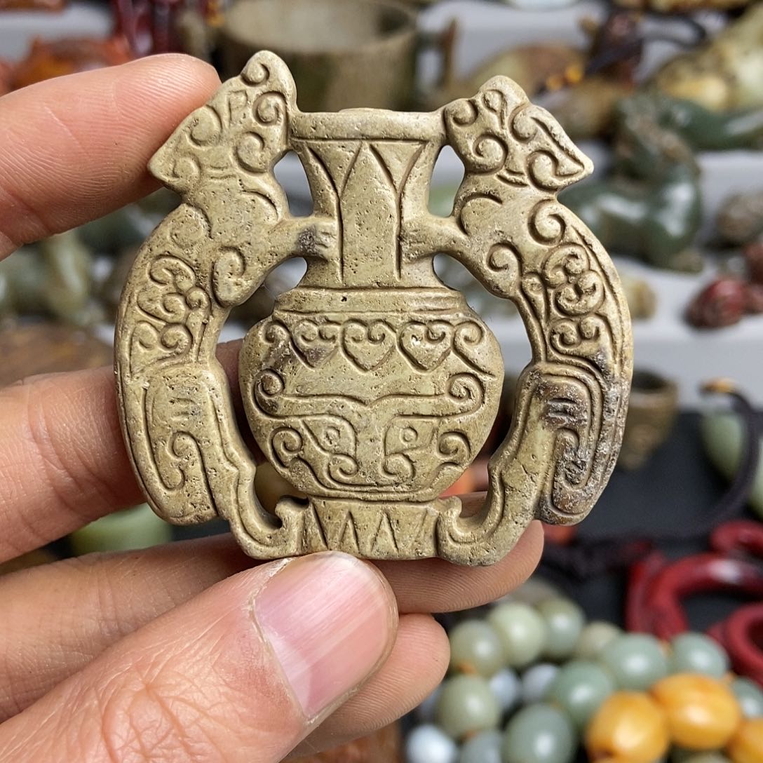 和田玉（糖玉）配饰未镶嵌