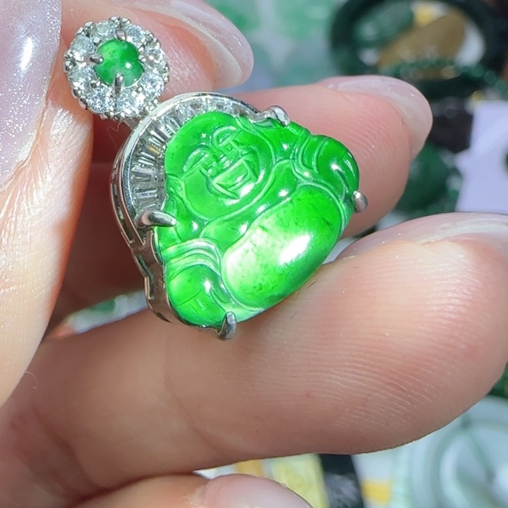 翡翠未镶嵌颈饰天然A货23