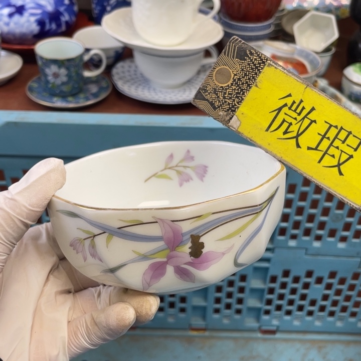 陶瓷他家瓷器真美…开播了