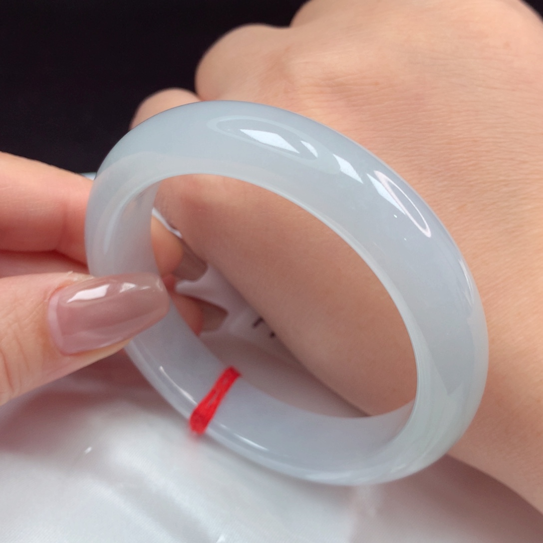 翡翠手镯未镶嵌手镯54