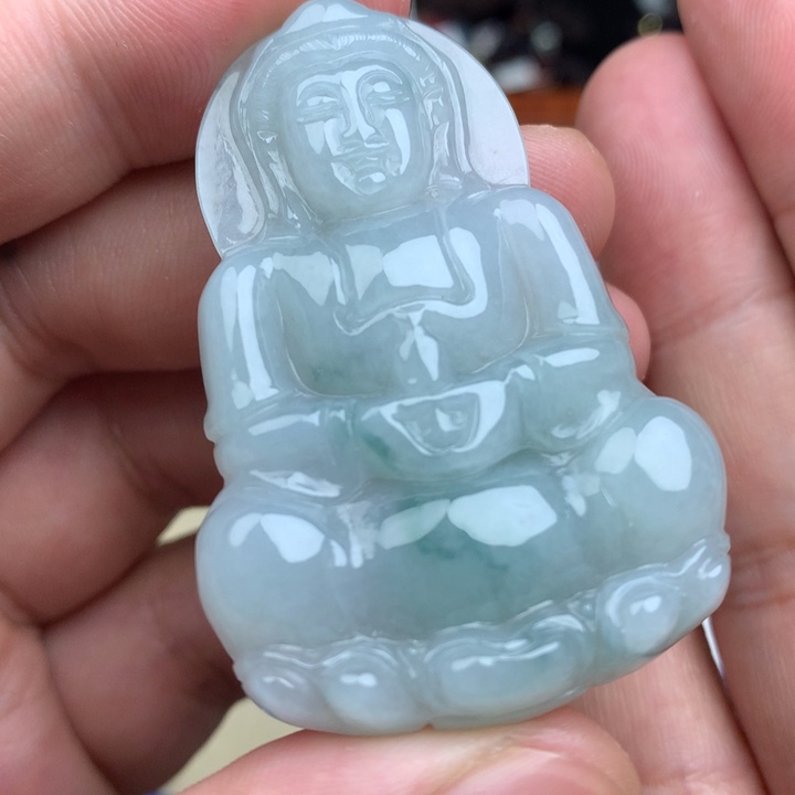 翡翠颈饰未镶嵌观音
