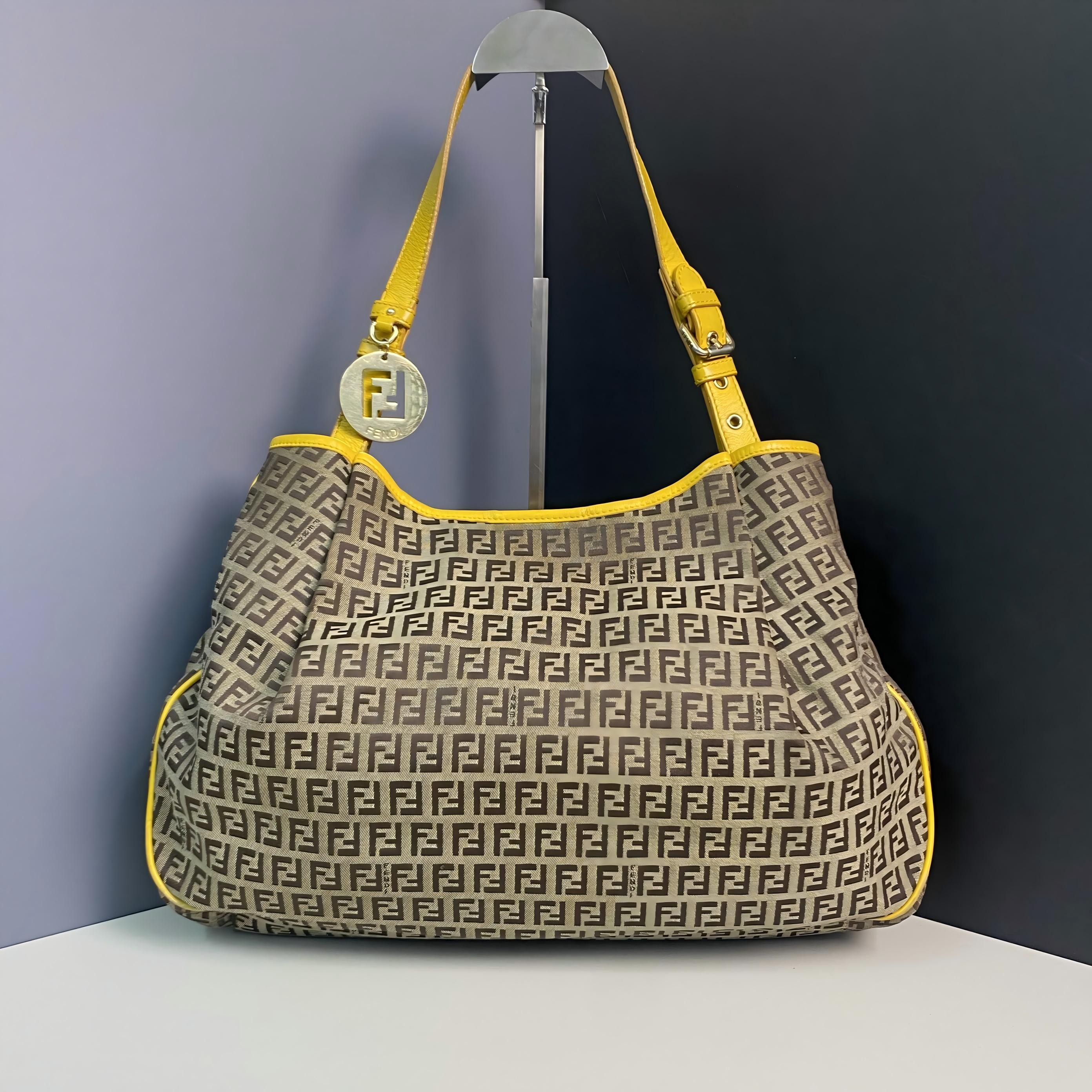 99新 FENDI/芬迪 /夏vv1023/单肩包/14821894