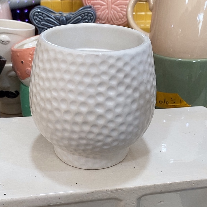 陶瓷花盆有孔 瑕疵介意勿拍 