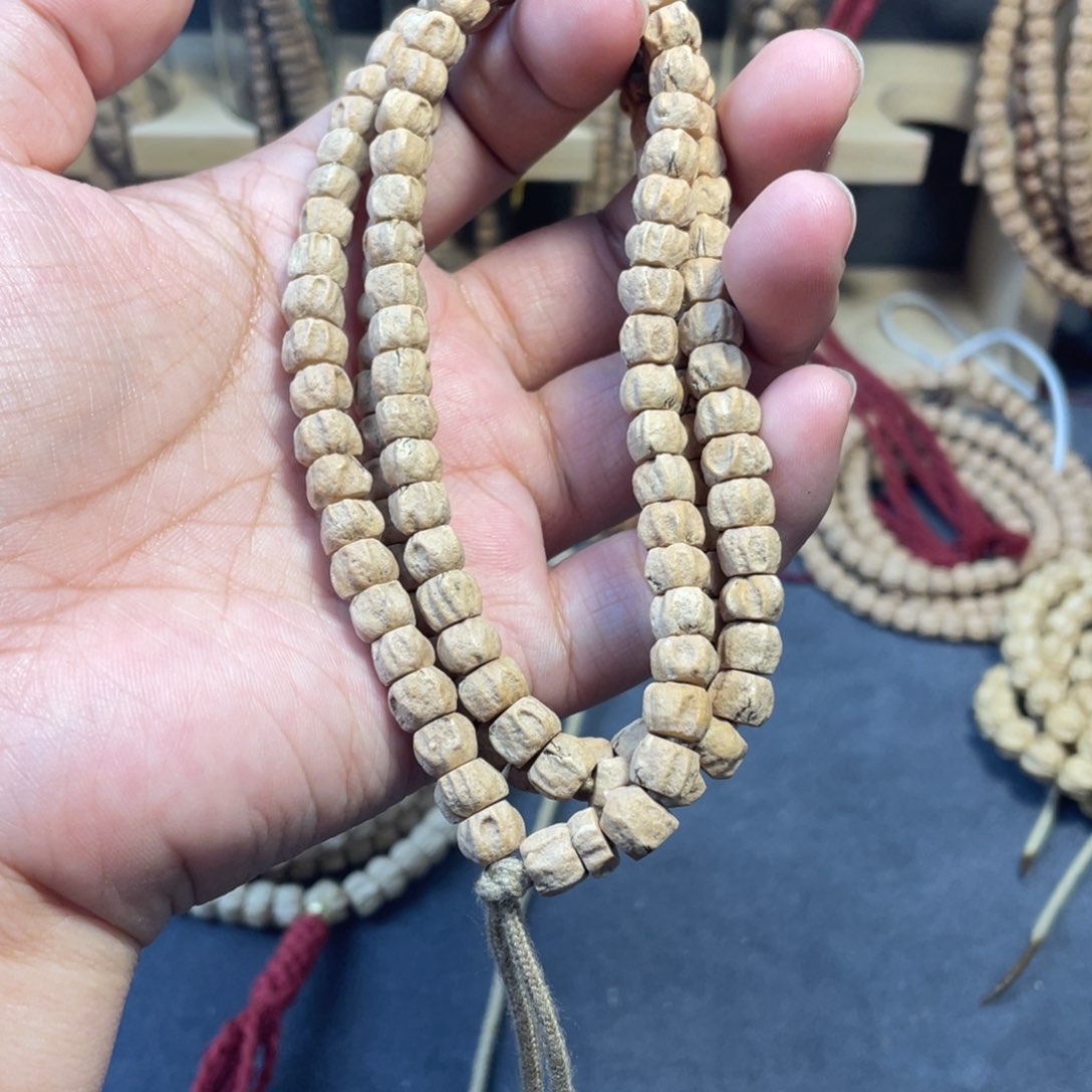 柏香籽/百香籽吊坠