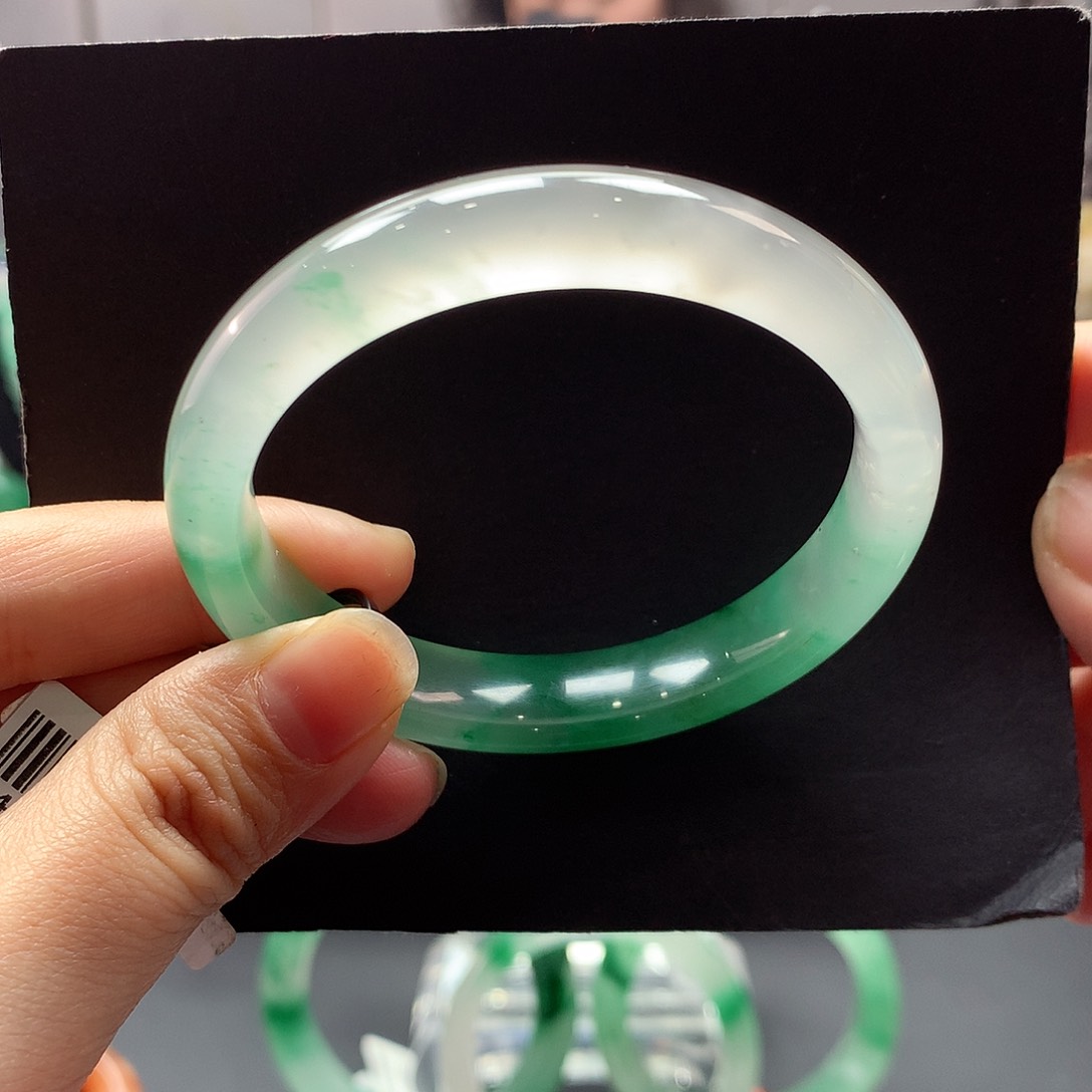 石英质玉手镯未镶嵌欧*-