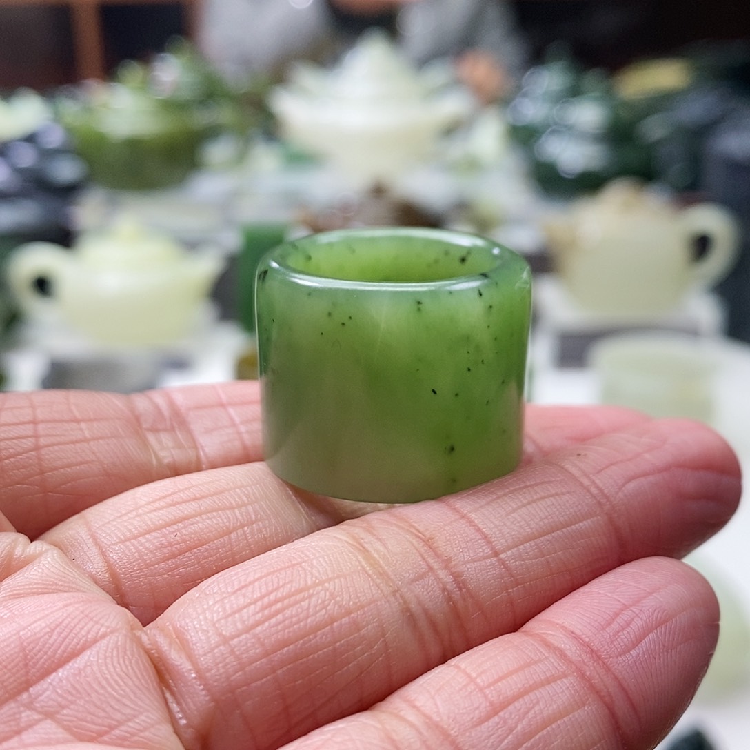 和田玉扳指未镶嵌用****8