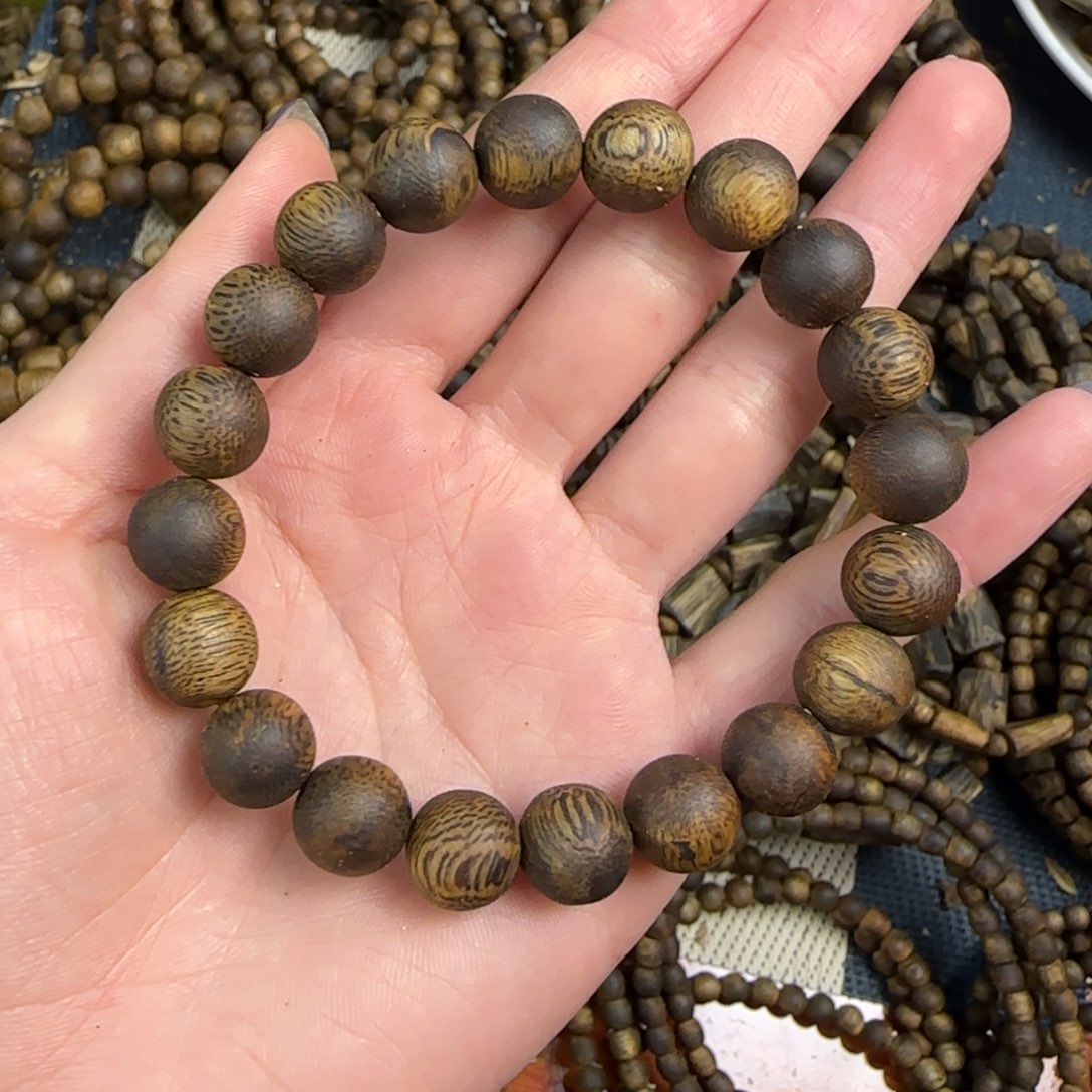 沉香碎屑沉香1.0圆珠单圈