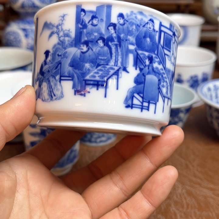 杯E****8今天晚上的月亮好美