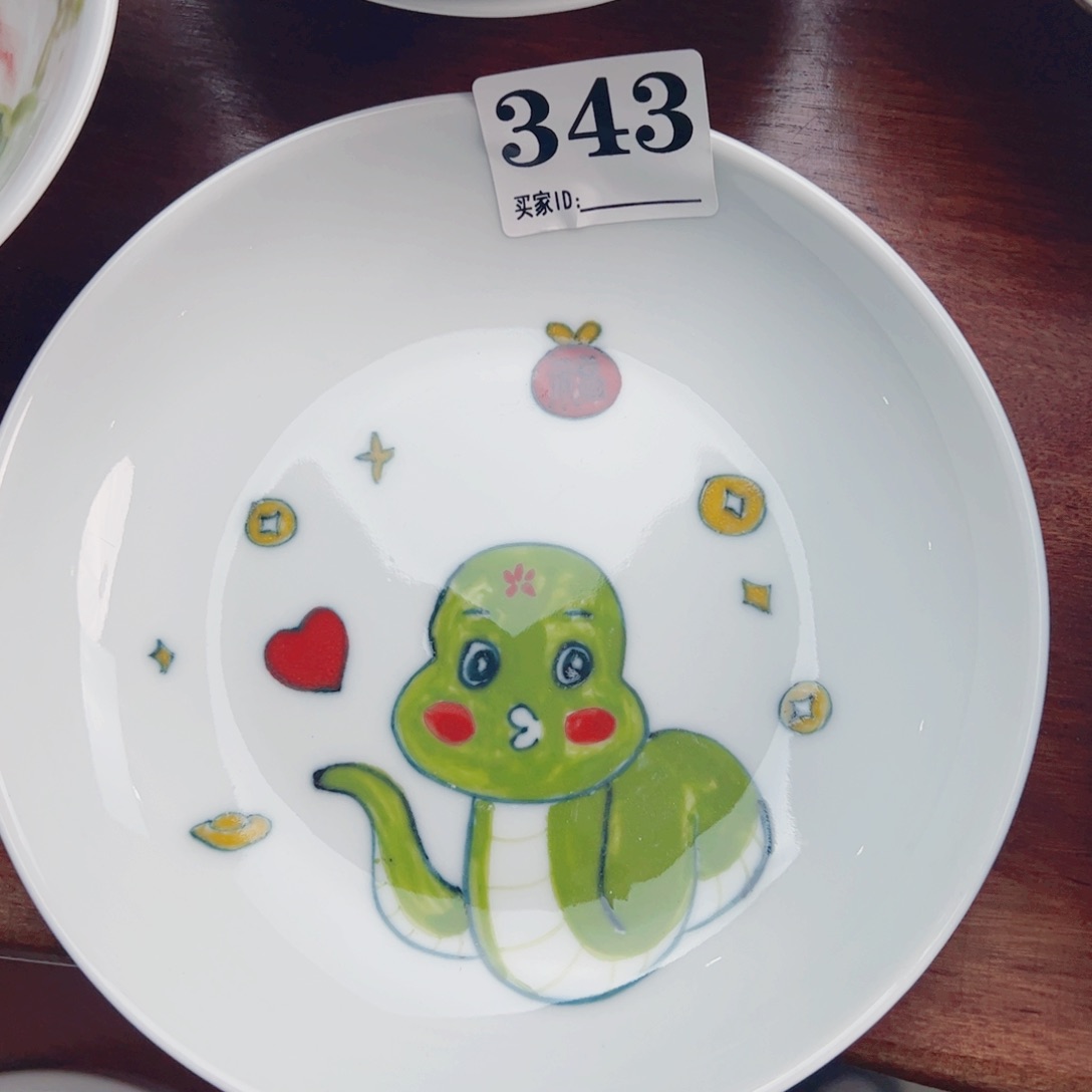 景德镇陶瓷手工手绘制作