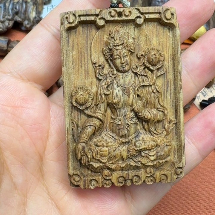 大叶紫檀（黑酸枝木类）