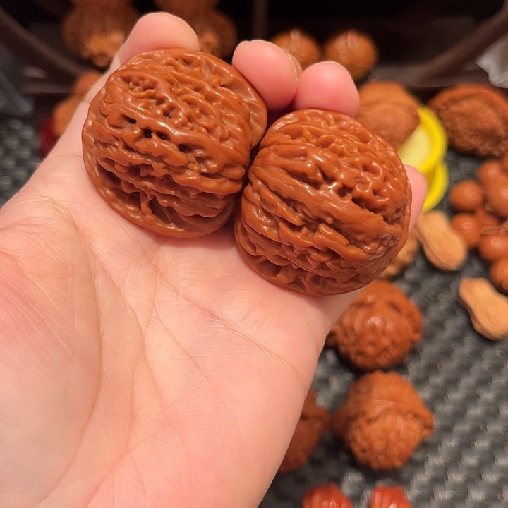 ****.文玩核桃把件四座楼