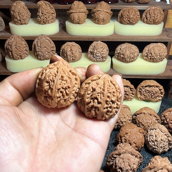 【闪购商品】把件文玩核桃大粗筋