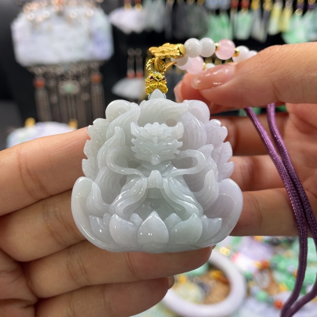 翡翠未镶嵌颈饰代编织