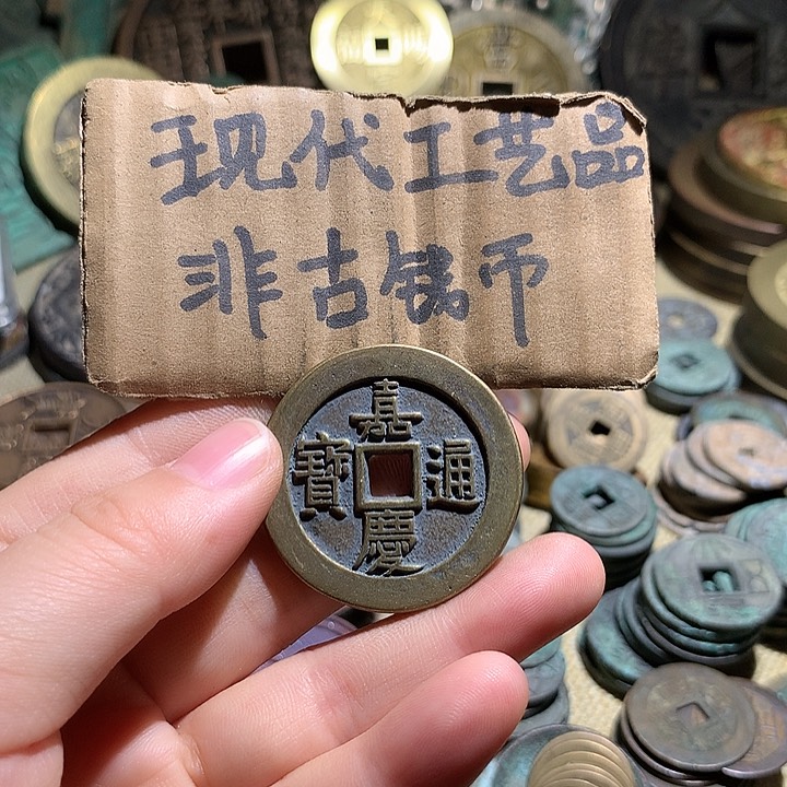 铜现代工艺品老铜翻砂