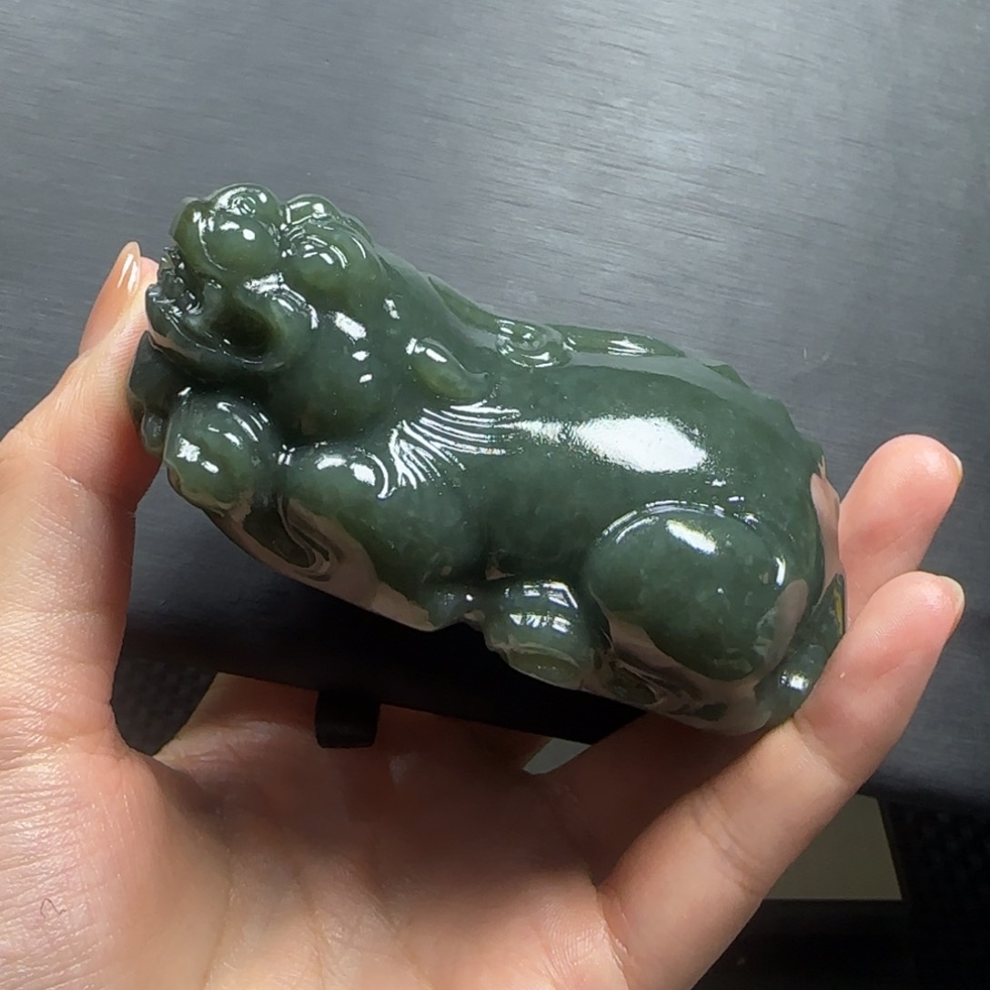 和田玉未镶嵌挂件翻**鱼