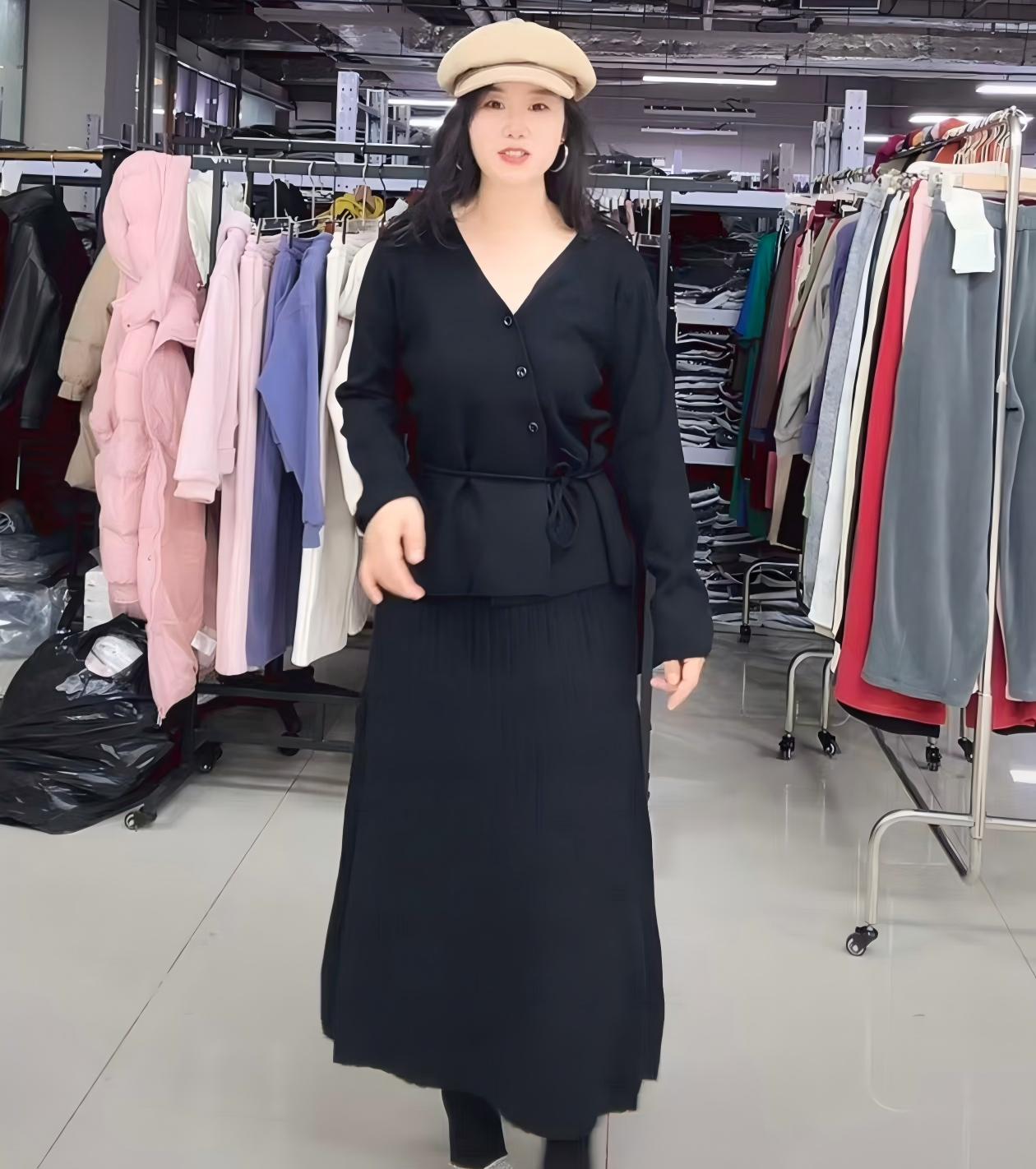933 【上衣+半身裙】女士开衫休闲时尚套装 F85