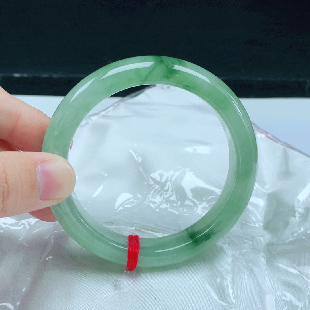 未镶嵌手镯翡翠58