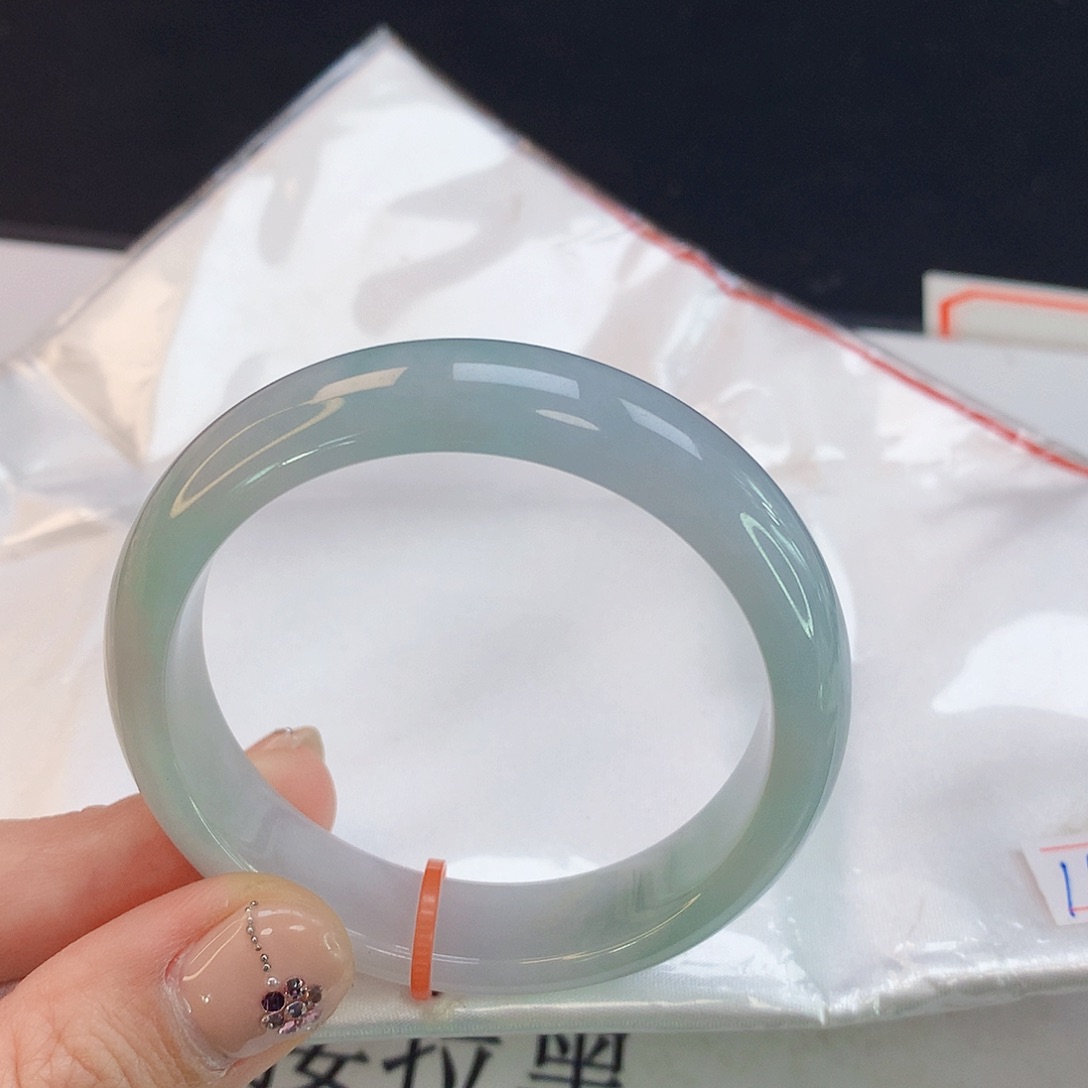 翡翠未镶嵌手镯天然翡翠A货12
