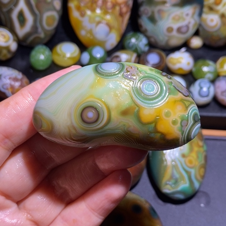 未镶嵌玛瑙/玉髓珠宝半成品22