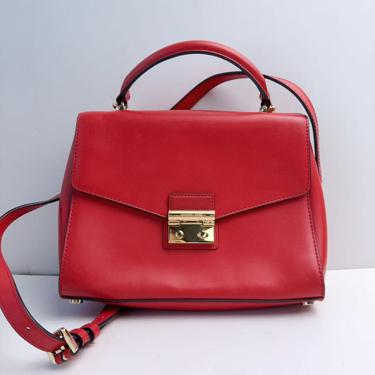 95新 MICHAEL KORS/迈克高仕 迈克高仕红色手提小邮差