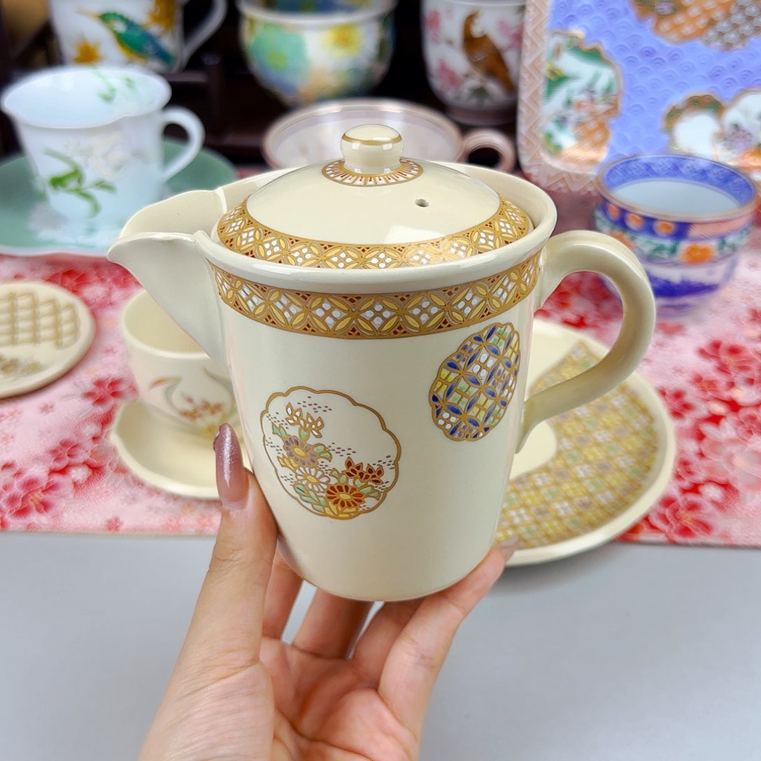 他家茶具瓷器真美！6