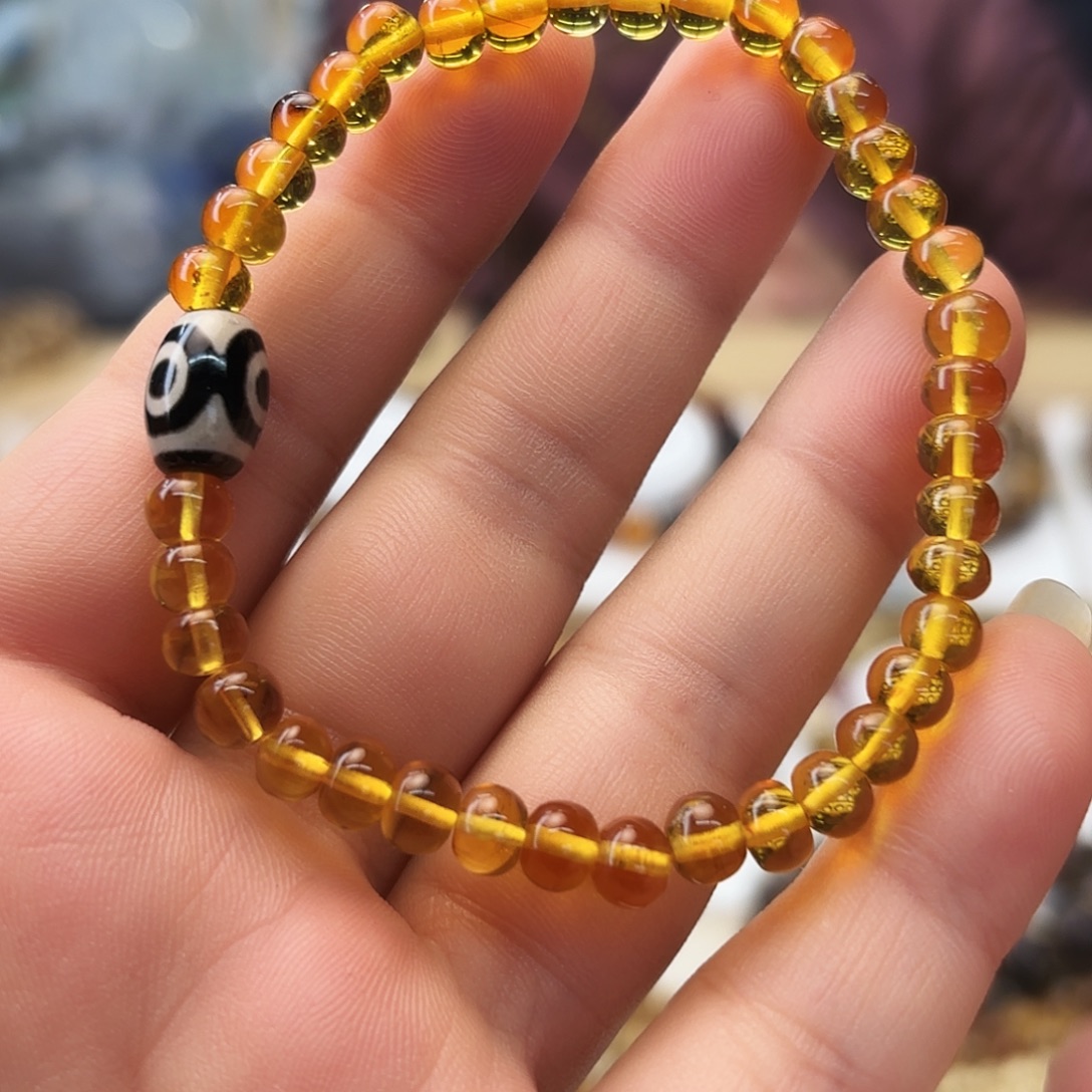 琥珀未镶嵌裸石六