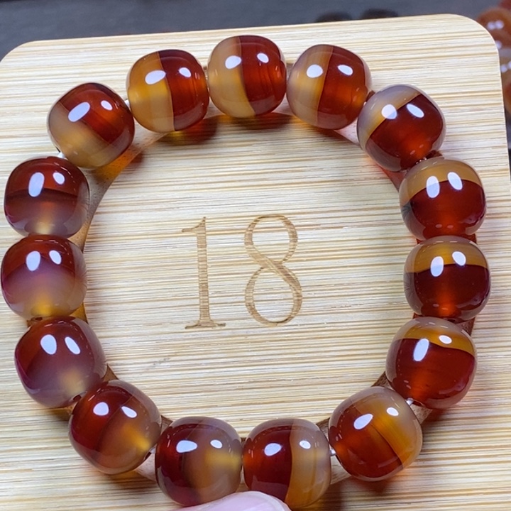 祥***玛瑙/玉髓手链未镶嵌