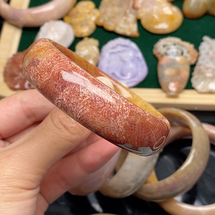 硅化珊瑚（珊瑚玉）手镯未镶嵌55