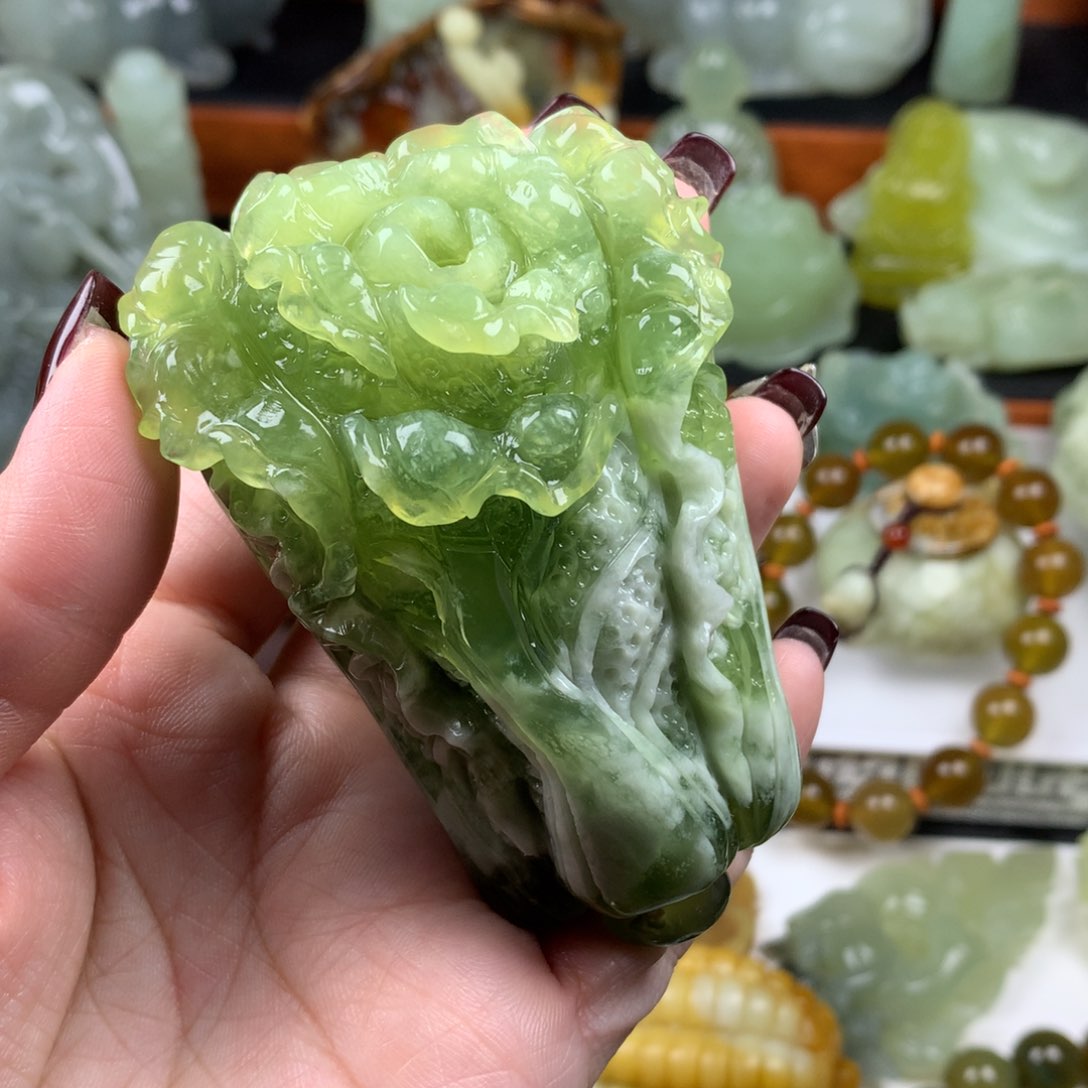 岫玉手把件未镶嵌