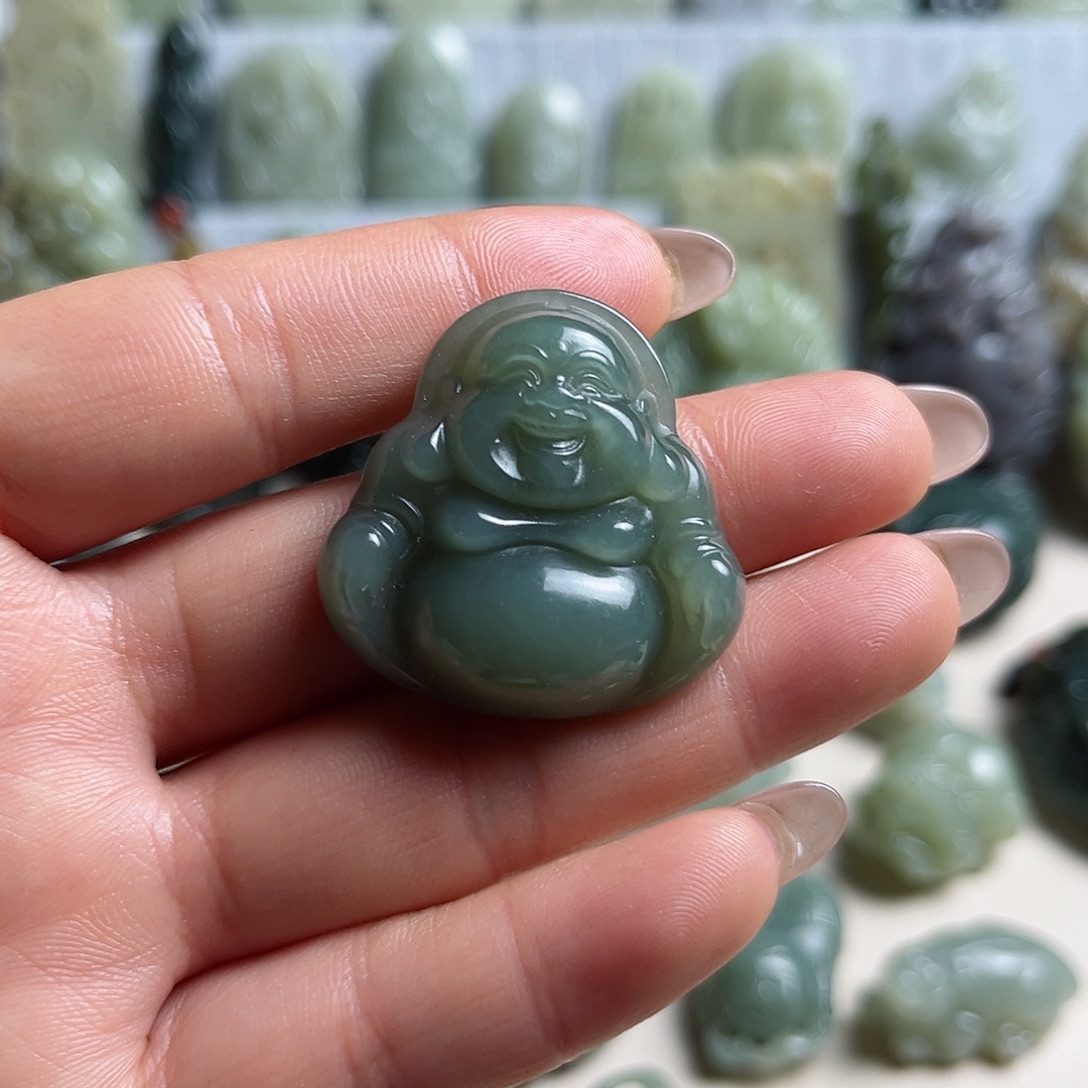 和田玉未镶嵌挂件