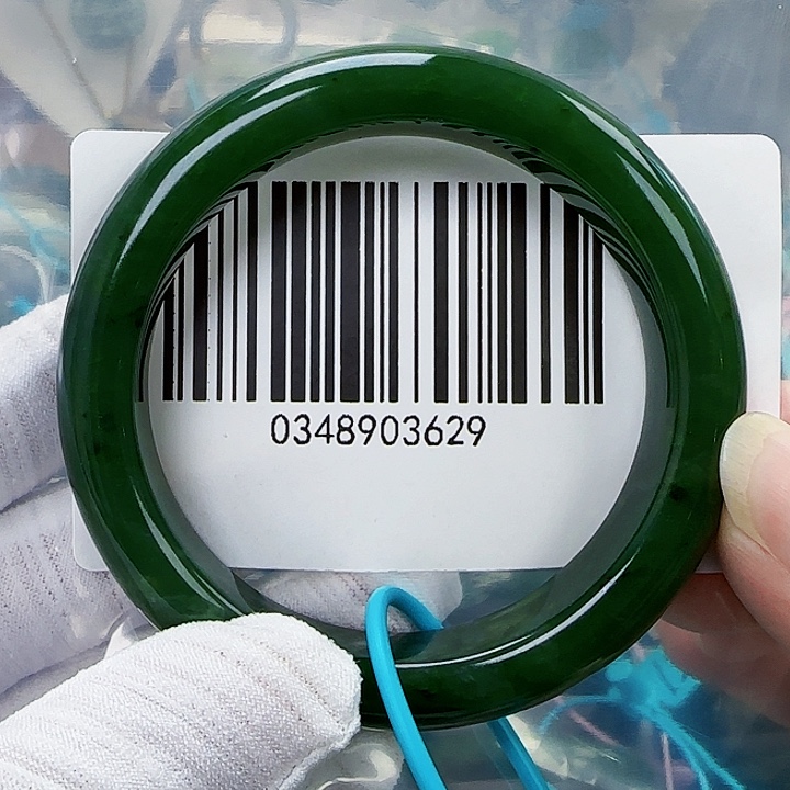 和田玉未镶嵌手镯包容55.5