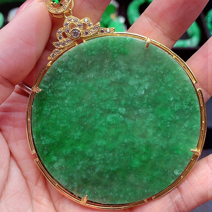 翡翠颈饰银S925镶嵌翡翠