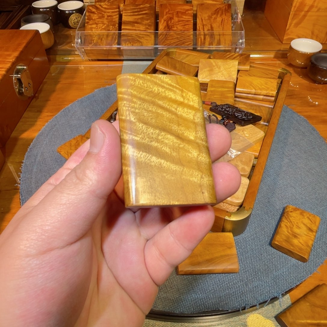 金丝楠鹿*金丝楠木无事牌