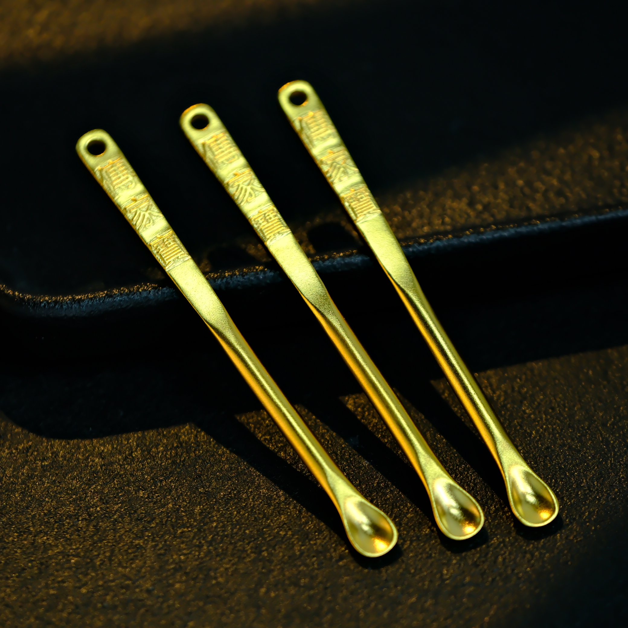 深圳水贝黄金 足金掏耳勺掏耳趴巫是云黄金文玩配饰多样性发一