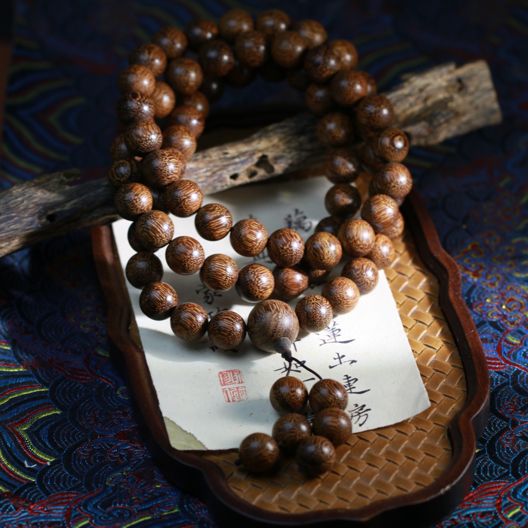 【曹总文玩】沉香木串（多样性发其一)CX168