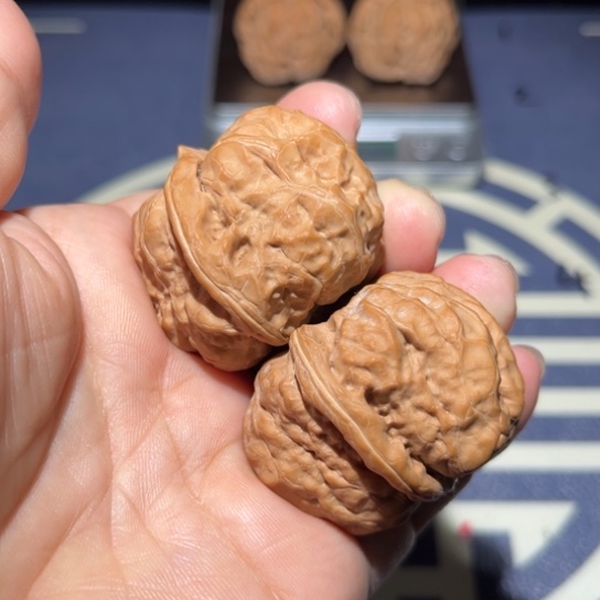 文玩核桃吊坠蛤蟆