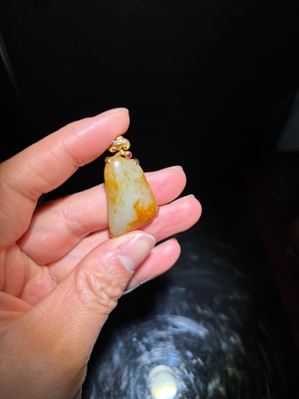 和田玉金镶玉11.8克