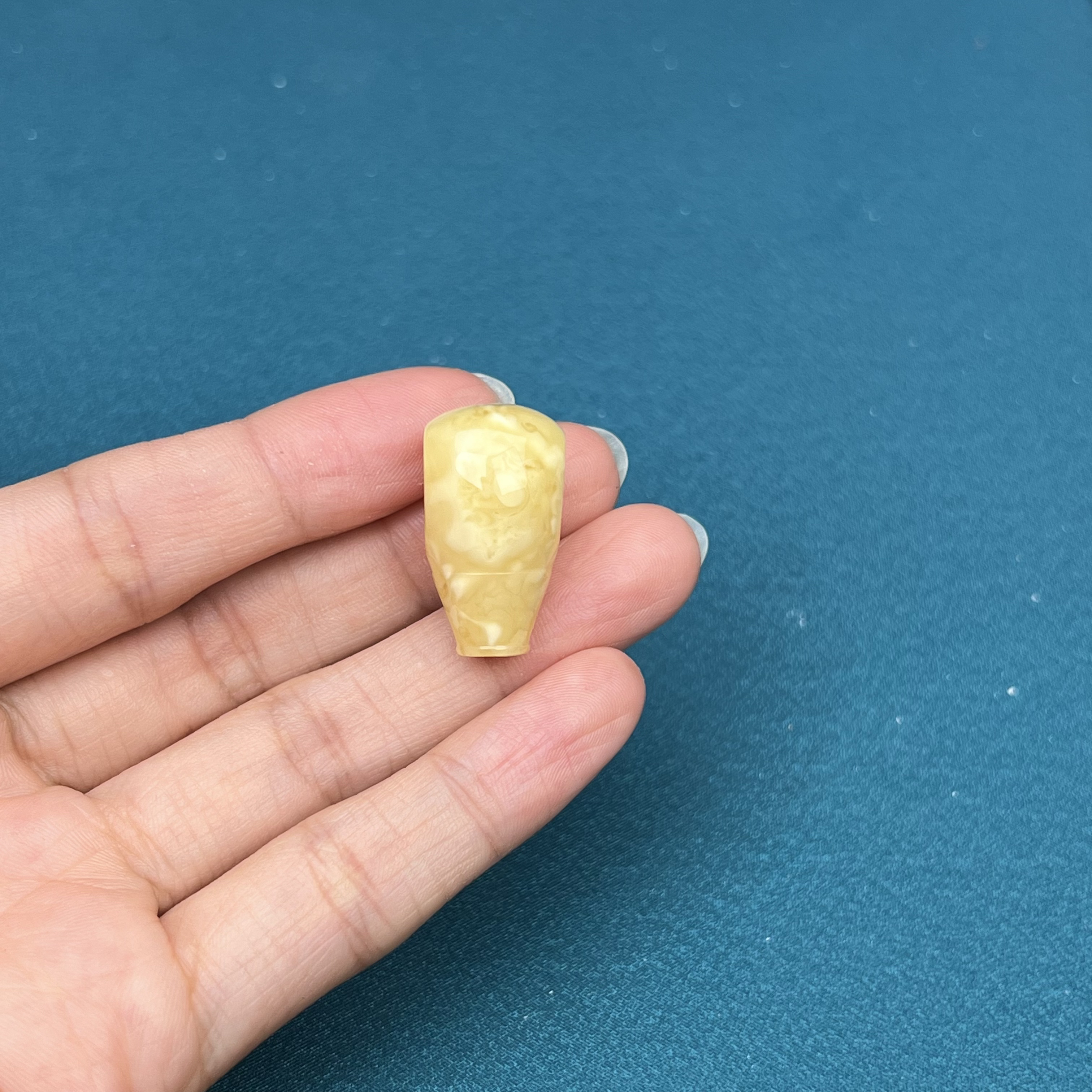 Z1661天然原矿蜜蜡三通13.5x24.5mm 3克 支持复检假一罚四