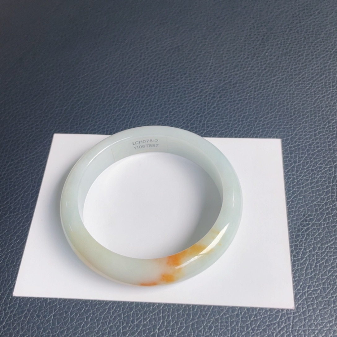 翡翠未镶嵌手镯8号