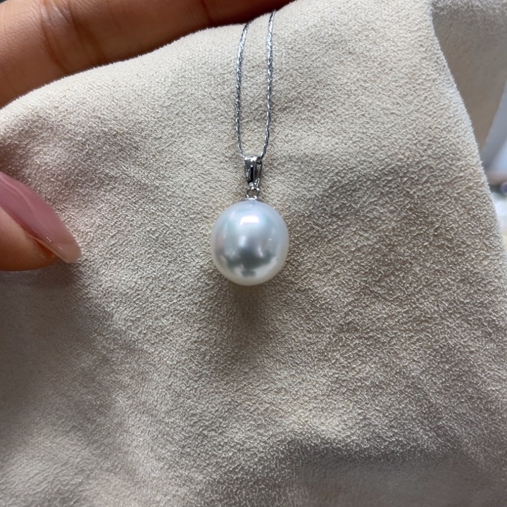 海水珍珠吊坠(不含链)18K金镶嵌11mm