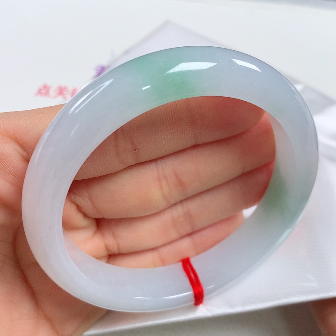 翡翠手镯未镶嵌 正圈①⑤①