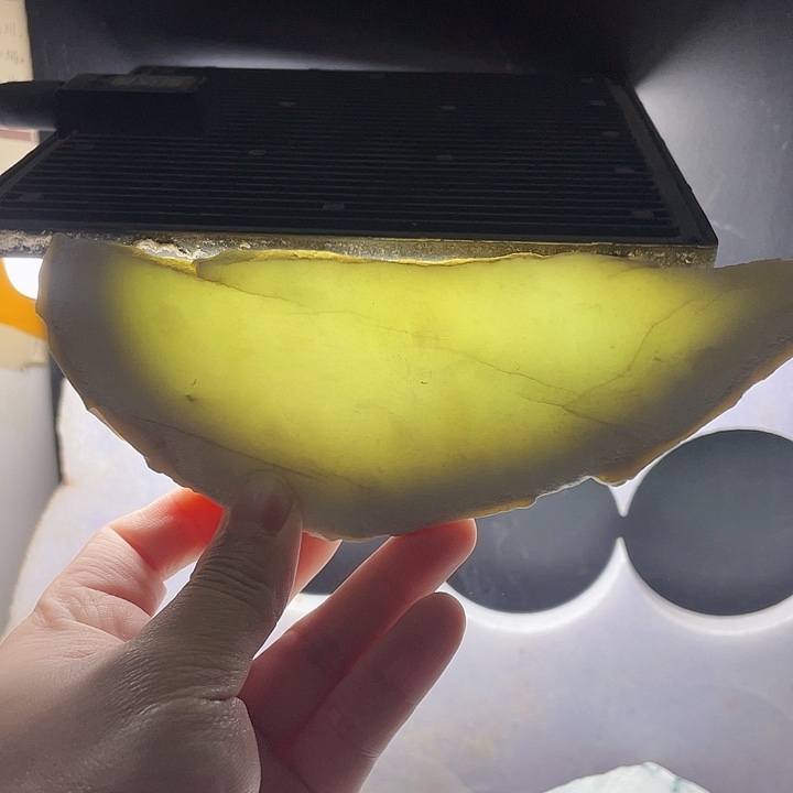 翡翠挂件未镶嵌毛料32