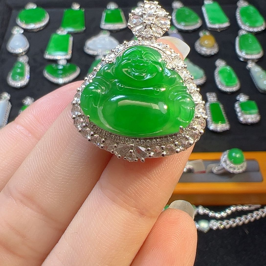 翡翠颈饰18K金镶嵌收货48小时鉴赏期