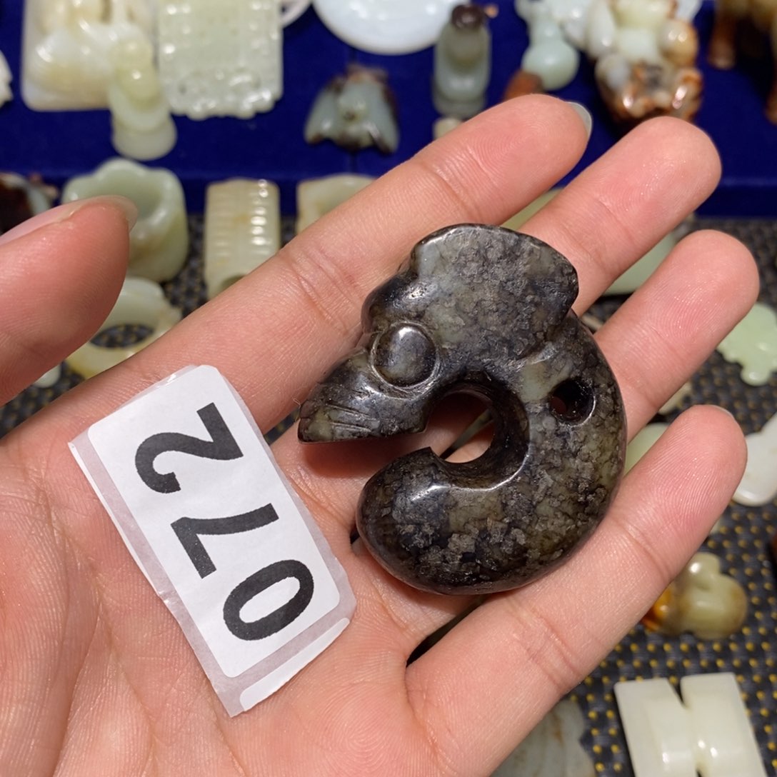 和田玉（糖玉）挂件未镶嵌