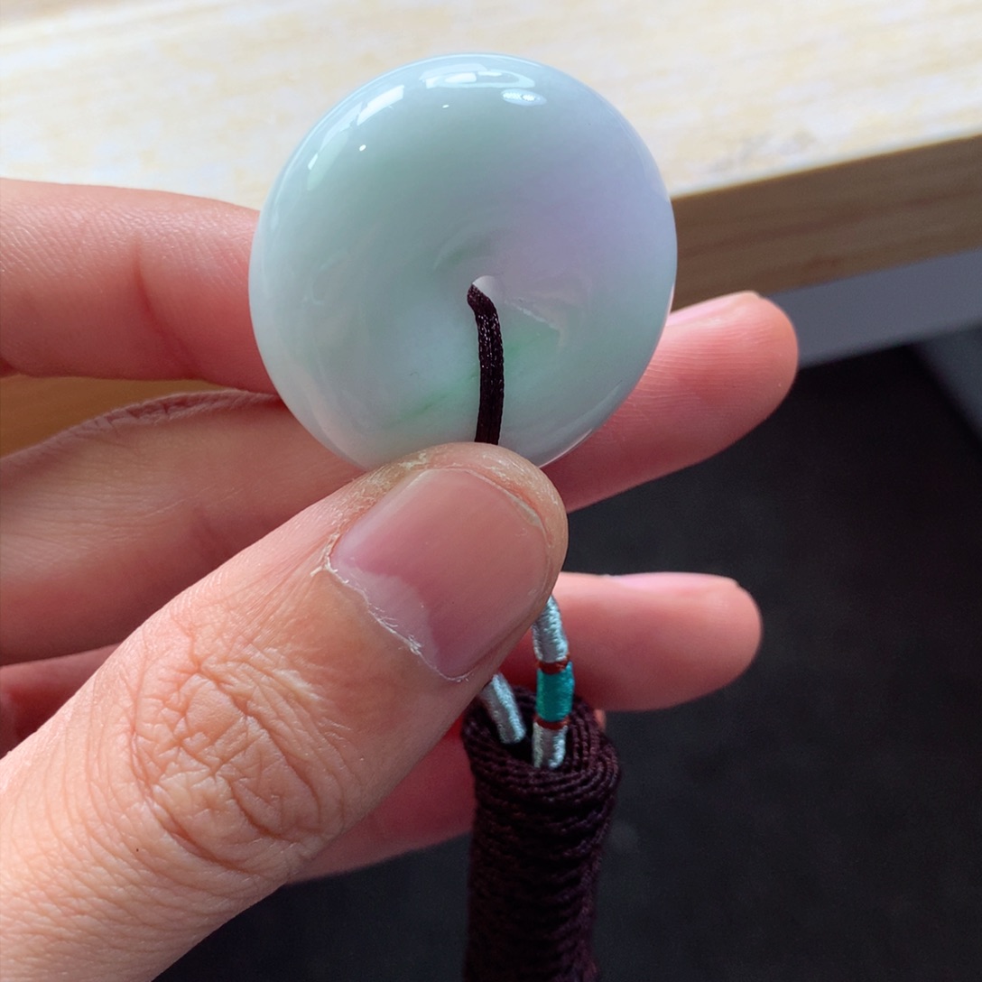 翡翠颈饰未镶嵌吊坠