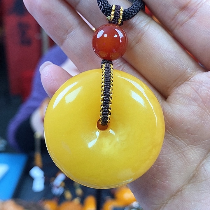 琥珀珠宝奇石未镶嵌