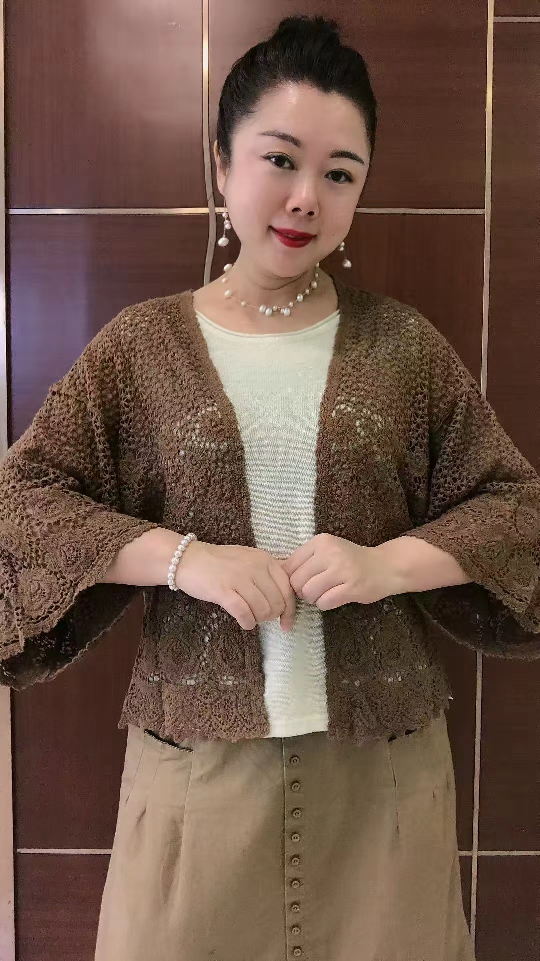 棉麻镂空宽袖开衫