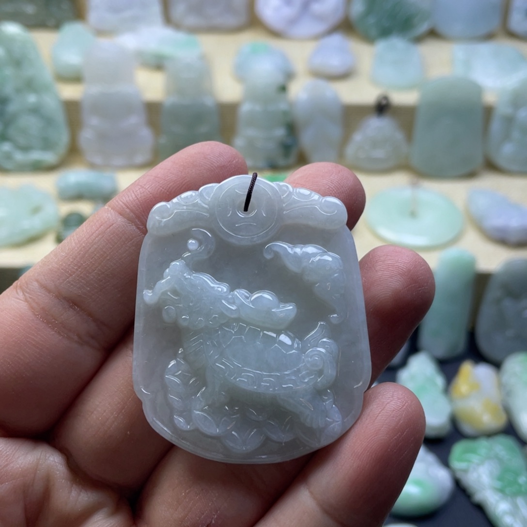 翡翠未镶嵌颈饰纯天然翡翠