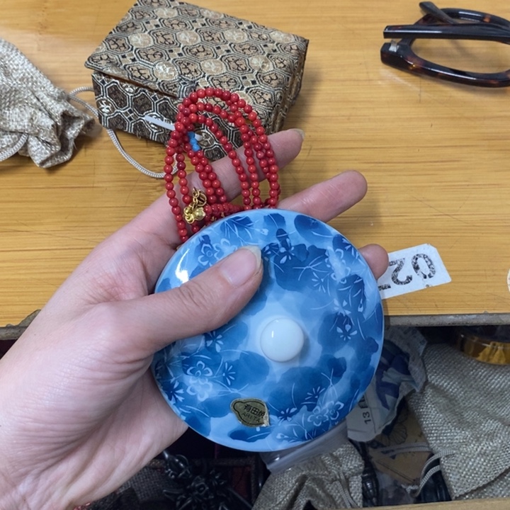 摆件中古工艺品一件